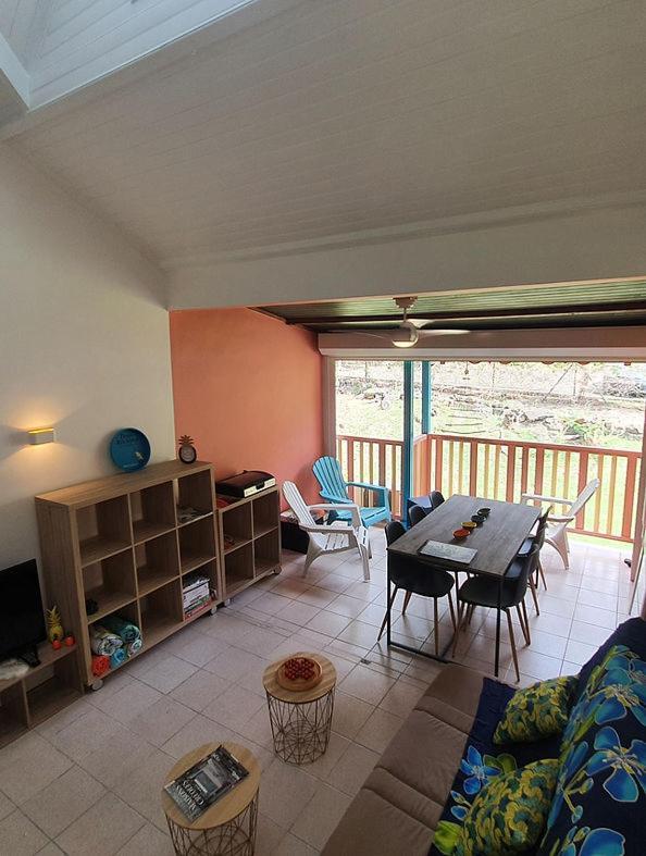 Appartement Ker-Eol Residence Canouan Sainte-Anne Avec Piscine Экстерьер фото