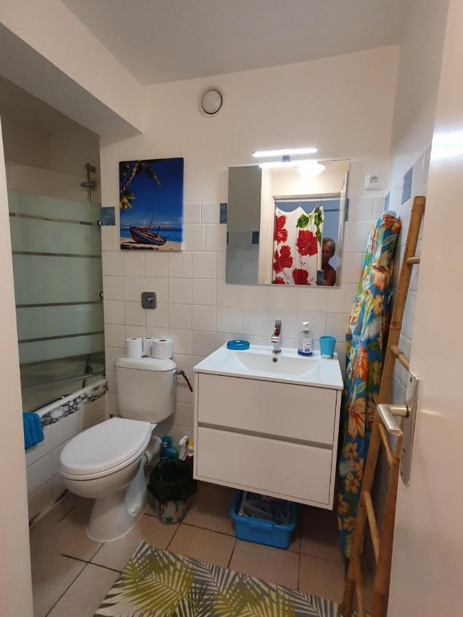 Appartement Ker-Eol Residence Canouan Sainte-Anne Avec Piscine Экстерьер фото